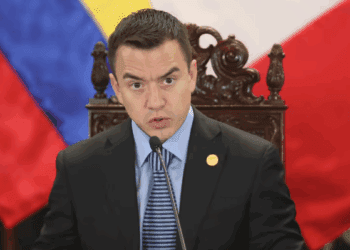 Corte de Ecuador aprueba referendo para Asamblea Constituyente antinarco