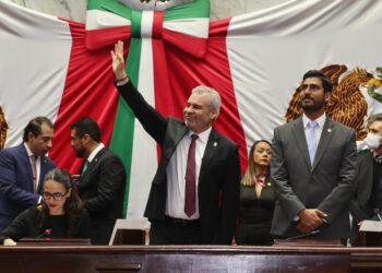 Ramírez Bedolla rinde su cuarto informe