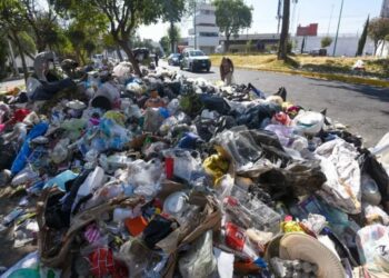 Ecatepec reúne a miles para buscar Récord Guinness en limpieza masiva