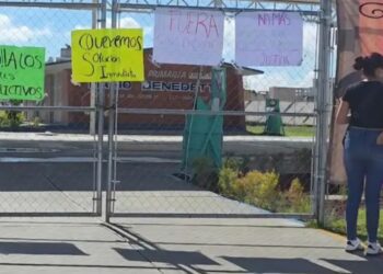 Exigen expulsión de alumno que llevó cuchillo a primaria en Hidalgo