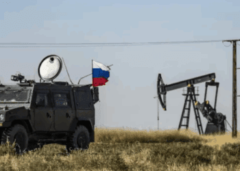 El crudo Brent sube tras ataques ucranianos a instalaciones rusas y tensiones por sanciones