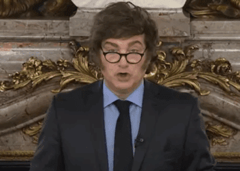 Milei anuncia aumento en gasto social tras ajuste severo