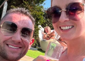 Publicó su aniversario desde un jacuzzi y horas después fue hallada sin vida