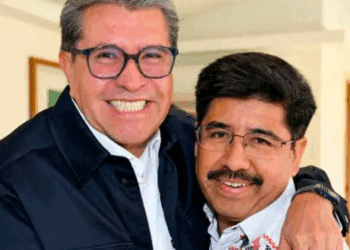 Monreal defiende la presencia de más de 100 asesores en la Corte y pide paciencia