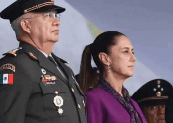 Sheinbaum llama a corresponder la lealtad de las Fuerzas Armadas con educación de calidad