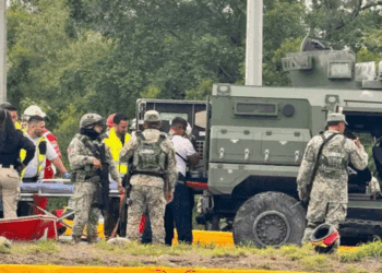 Volcadura de convoy militar deja heridos en Tamaulipas