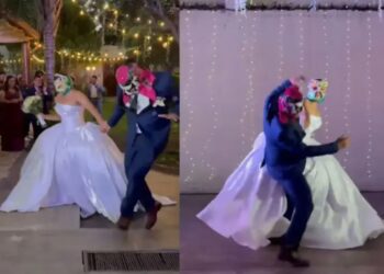Pareja sorprende con entrada de lucha libre en su boda