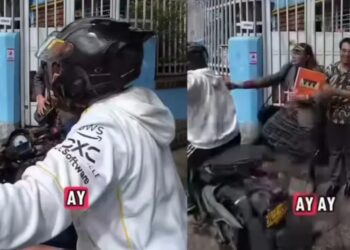 Roban celular a influencer frente a la casa de “Yo soy Betty, la fea”