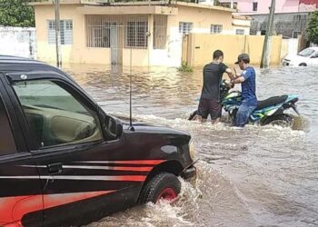 Suspenden clases en el norte de Sinaloa por pronóstico de lluvias fuertes