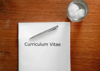 ¿Es obligatoria la Constancia de Situación Profesional de la SEP para conseguir trabajo?