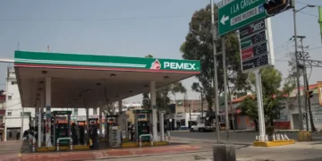 Piden revisar construcción de gasolinera detrás de un kínder en Álvaro Obregón