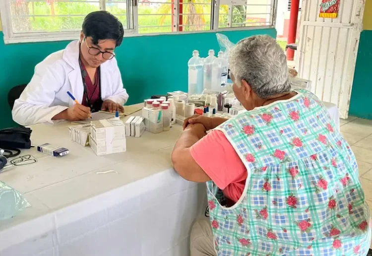 IMSS despliega operativo integral en cinco estados afectados por lluvias