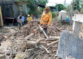 Epidemiólogos de Oaxaca se unen a las labores de apoyo humanitario en Veracruz