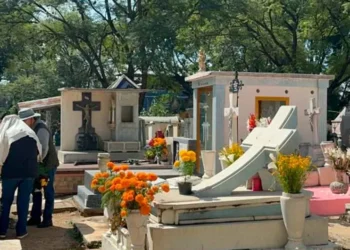 Refuerzan seguridad y salud en Oaxaca por festividades de Día de Muertos