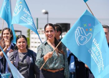 Envían el Voluntariado de la Gente y DIF Estatal caravana con 41 mil artículos para familias afectadas por las lluvias