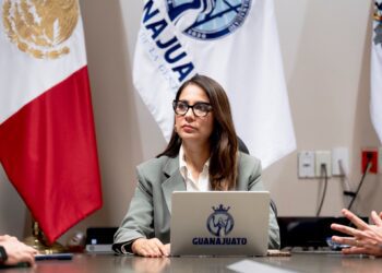 Anuncia Gobernadora obligatoriedad de certificado de no deudor alimentario para ingresar en el servicio público estatal