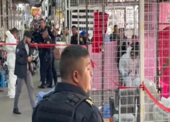 Ataque armado Tepito deja tres muertos y una mujer herida; agresor escapa en motocicleta