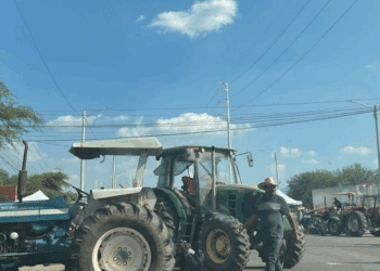 Bloqueos agrícolas provocan pérdidas millonarias pese a acuerdos con el gobierno