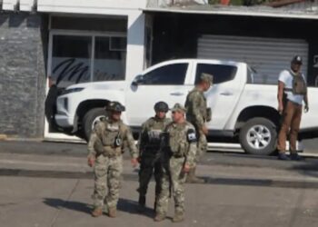 Ejército Toma Seguridad en Atoyac, Veracruz, tras enfrentamiento y detención de policías vinculados al crimen