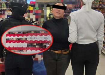 Detienen a mujer por usar tarjeta robada para comprar cigarros