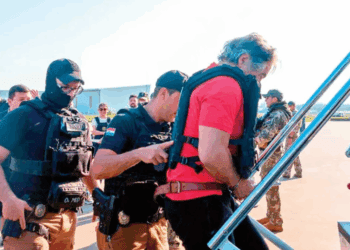 Suspensión frena orden de aprehensión contra Hernán Bermúdez