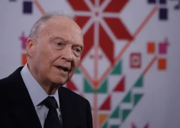 Alejandro Gertz Manero renuncia Fiscal General de la República