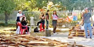 Estudiantes mantienen paro en Agrobiología: “Carlos Manzo era la esperanza contra la violencia”