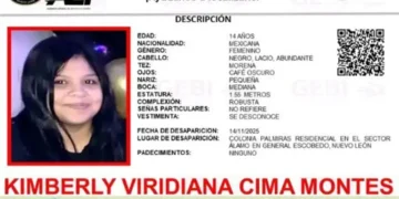 Buscan a adolescente de 14 años en Escobedo; habría contactado a alguien por Roblox