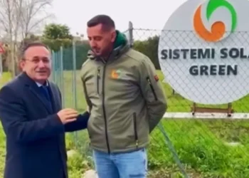 Rescata a abuelito de pantano y descubre que era su exjefe