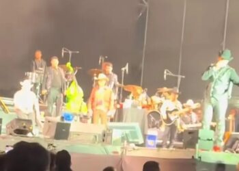 Fan paga 800 mil pesos para que Grupo Firme cante corrido prohibido