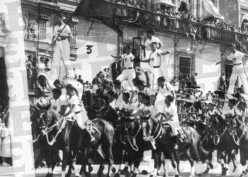 Maratones, Cabalgatas y Deporte: Así Nació el Gran Desfile del 20 de Noviembre, la Celebración de la Revolución Mexicana