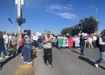 Marcha en Chihuahua por Carlos Manzo reúne a cerca de 500 personas
