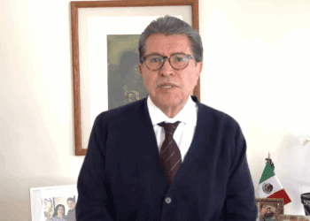 Monreal llama al diálogo y descarta cambios a la Ley del ISSSTE ante bloqueo de la CNTE