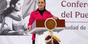 Sheinbaum cuestiona protestas de la CNTE y afirma que ya existe diálogo abierto