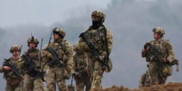 EE. UU. planea atacar cárteles en México con drones