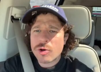 Luisito Comunica estalla tras crimen de alcalde en México