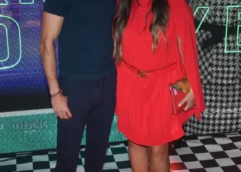 Mariana Echeverría y su esposo son detenidos en Canadá