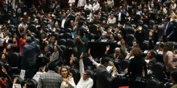 Diputados dan luz verde a reformas a la Ley de Aguas Nacionales pese a protestas