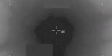 Legisladores de EU investigan posible delito de guerra tras ataque a embarcación en el Caribe