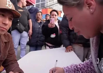 Yulay inaugura su “banco” comunitario en El Tenayo