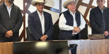 Ganaderos alertan por pérdidas millonarias y expansión del gusano barrenador en el país