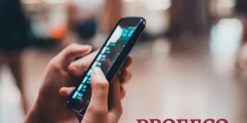 Profeco lanza herramienta digital para comparar remesadoras y maximizar el envío de dinero