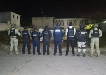 Aseguran inmueble usado para huachicol y narcomenudeo en Tula; decomisan más de 6 mil litros de combustible