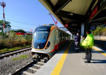 Arranca servicio de la Línea 4 del Tren Eléctrico y conecta a Tlajomulco con el AMG