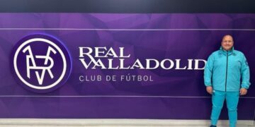 Enrique Alfaro continúa en el Real Valladolid pese al relevo en el banquillo