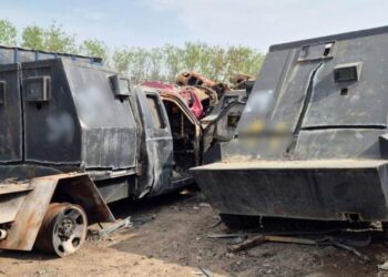 Marina decomisa ocho “vehículos monstruo” en operativo en Coahuayana, Michoacán