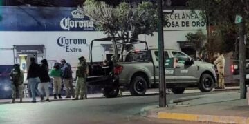 Lanzan artefacto explosivo contra bar en Pedro Escobedo durante Nochebuena