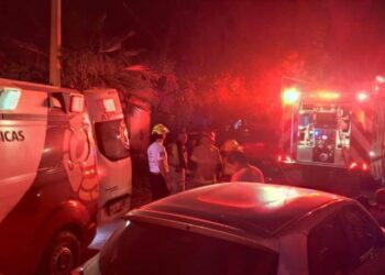 Adulto mayor muere en incendio tras regresar a su vivienda luego de una reunión familiar