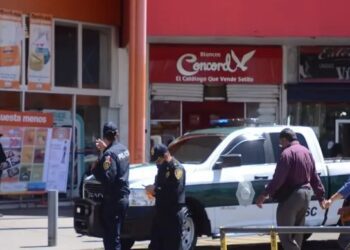 Asaltan joyería en Plaza Oriente