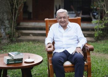 López Obrador anuncia su nuevo libro